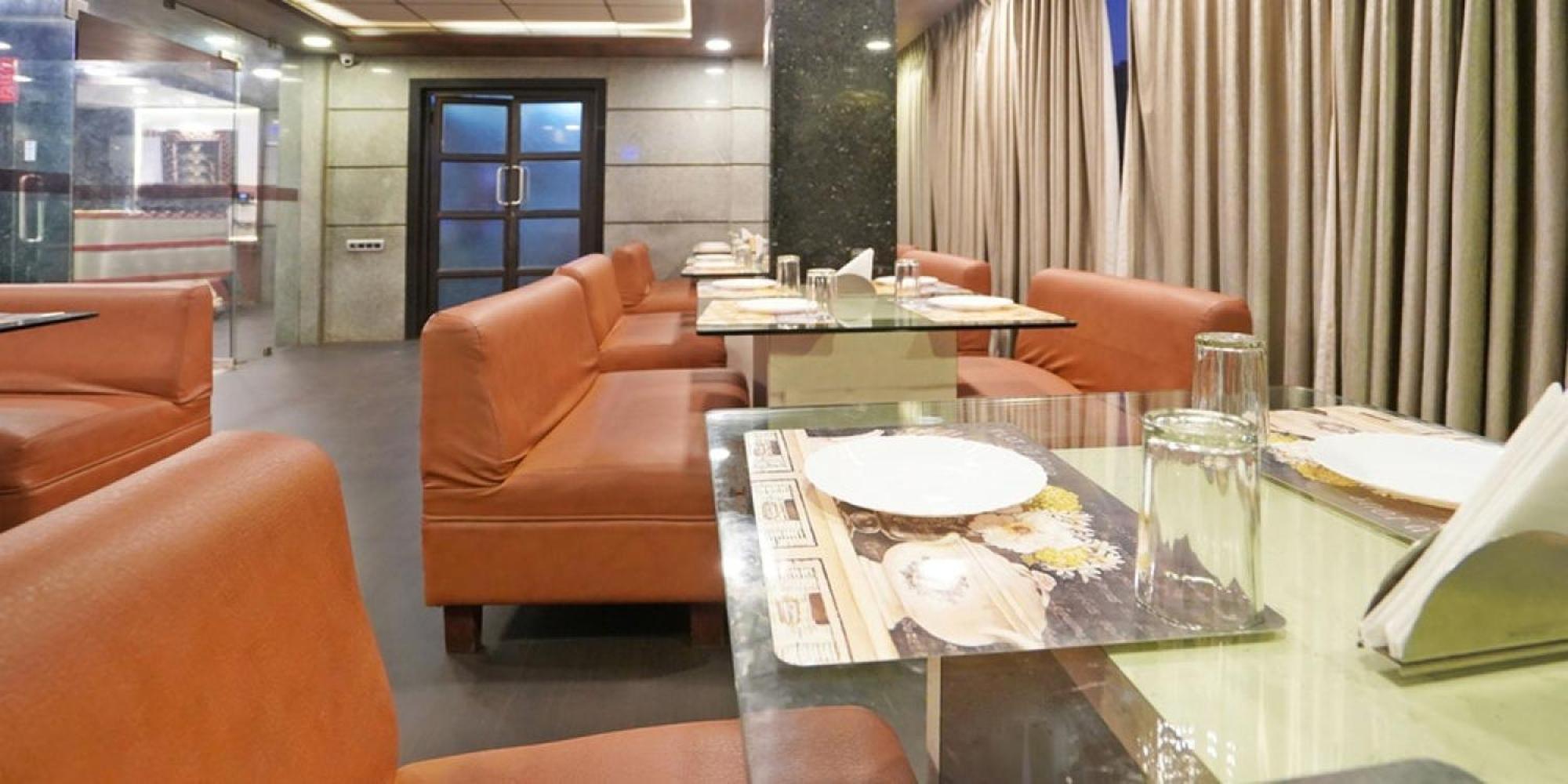 Gold Coast Beach Resort ปูรี ภายนอก รูปภาพ
