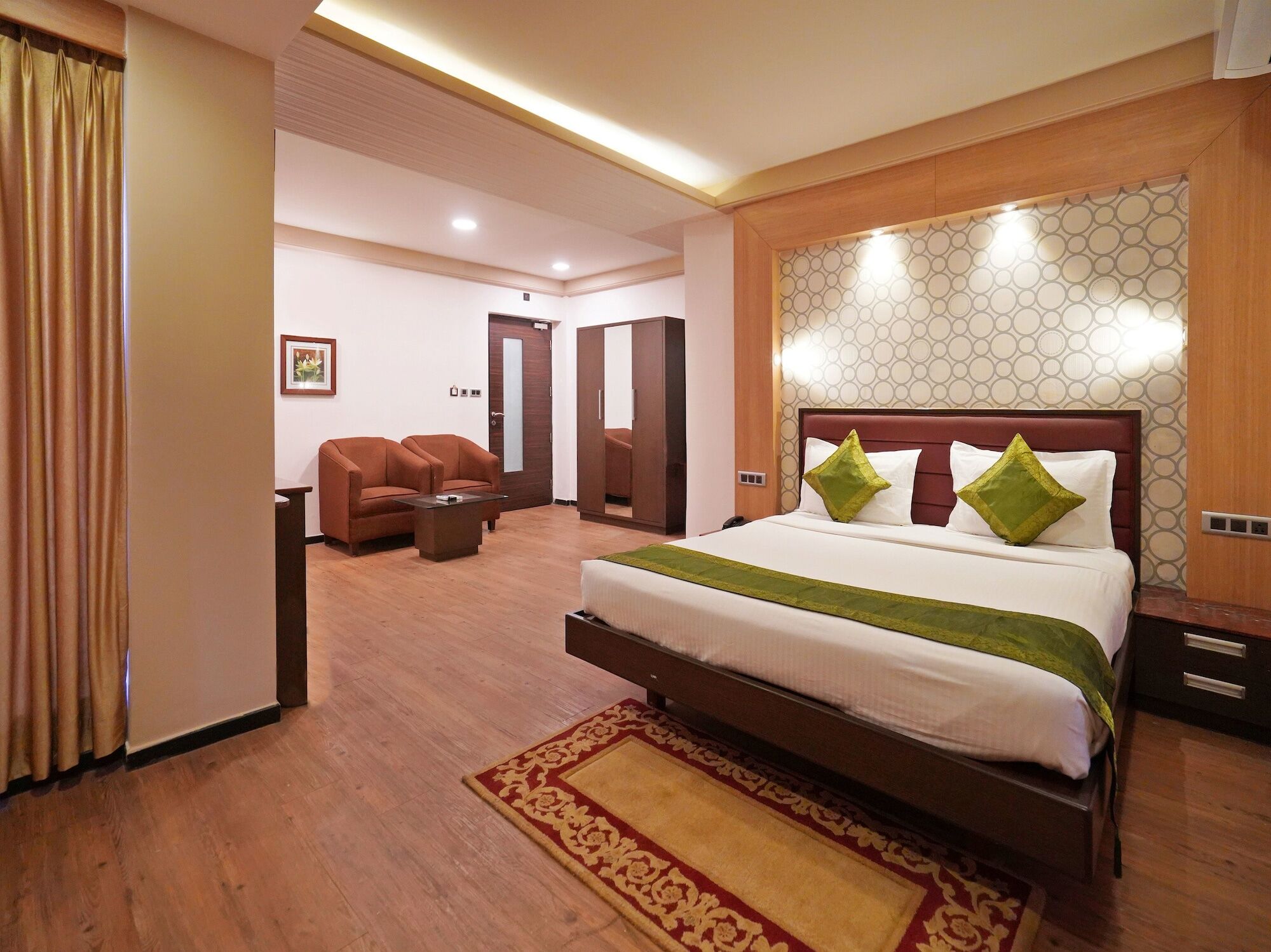 Gold Coast Beach Resort ปูรี ภายนอก รูปภาพ